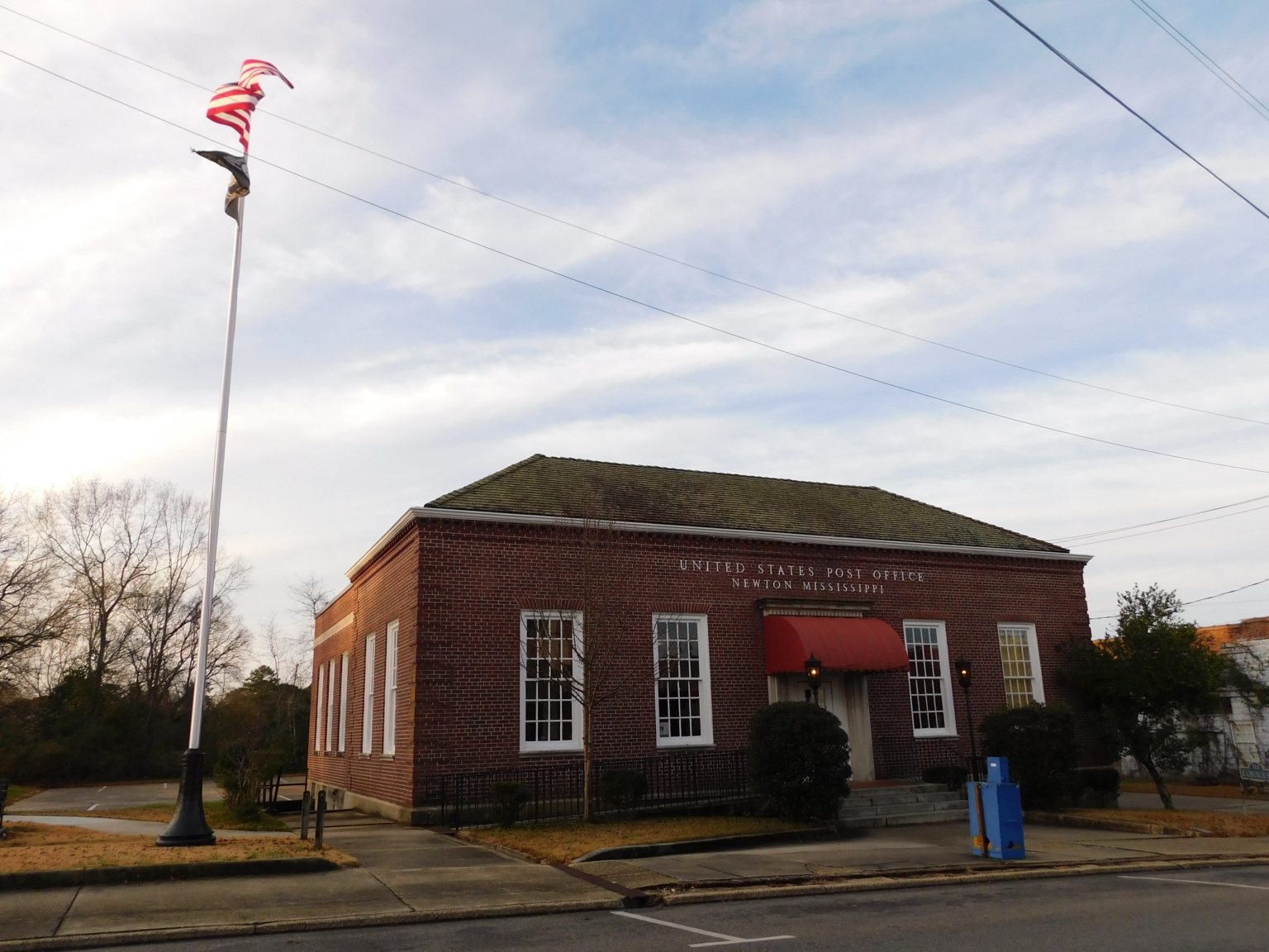 Newton, Mississippi Post Office 39345 