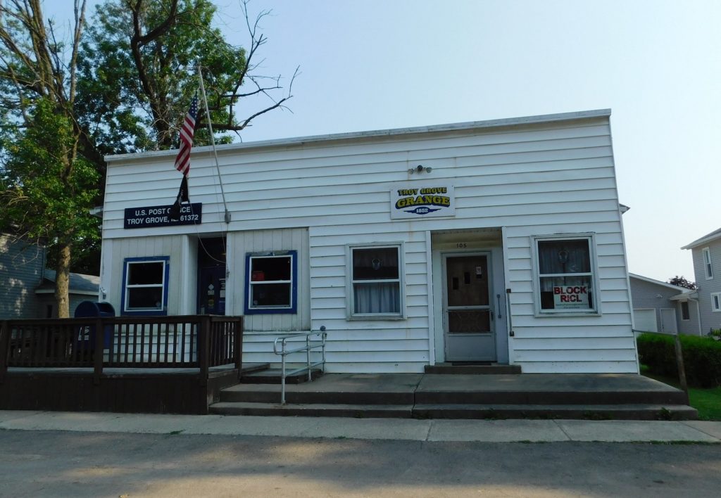 Troy Grove, Illinois Post Office 61372 - PostalMag.com